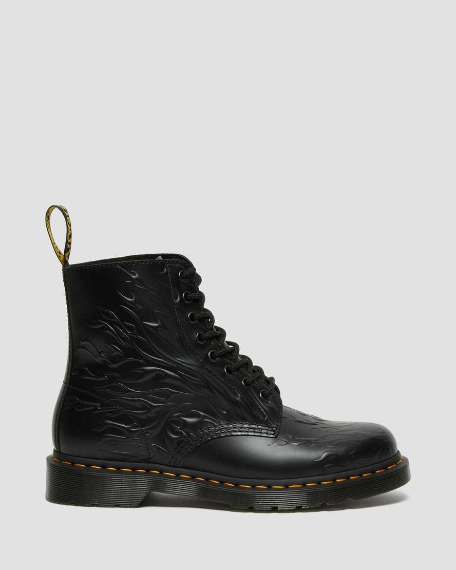 Men's Dr Martens 1460 Flames Emboss Leather Ankle Boots Black Flame Polished Smooth | 906FEGRPC