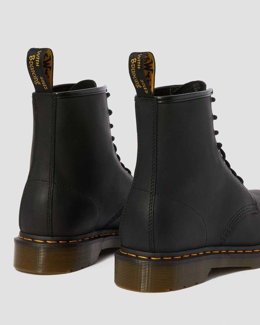 Men's Dr Martens 1460 Greasy Leather Ankle Boots Black Greasy Leather | 647AJLZDY