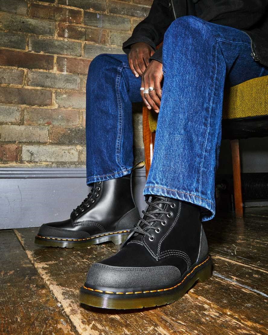 Men's Dr Martens 1460 Guard Panel Leather Lace Up Boots Black Smooth | 301EZTDJA