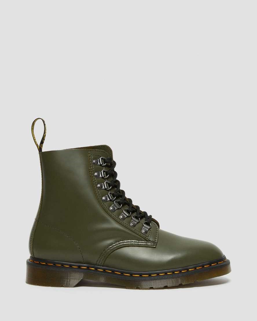 Men's Dr Martens 1460 Pascal Verso Smooth Leather Ankle Boots Green Smooth Leather | 269UJQEZR