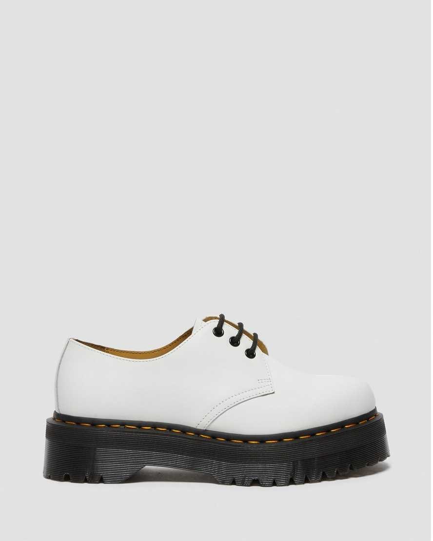 Men's Dr Martens 1461 Smooth Leather Oxford Shoes White Polished Smooth | 034HUXJRT