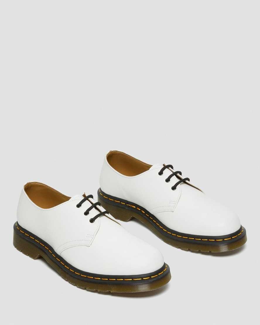 Men's Dr Martens 1461 Smooth Leather Oxford Shoes White Smooth Leather | 401GNVPKB