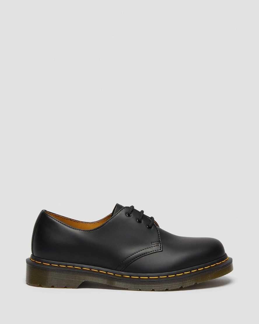 Men's Dr Martens 1461 Smooth Leather Oxford Shoes Black Smooth Leather | 958WQTOED