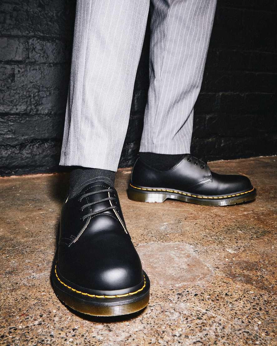 Men's Dr Martens 1461 Smooth Leather Oxford Shoes Black Smooth Leather | 958WQTOED