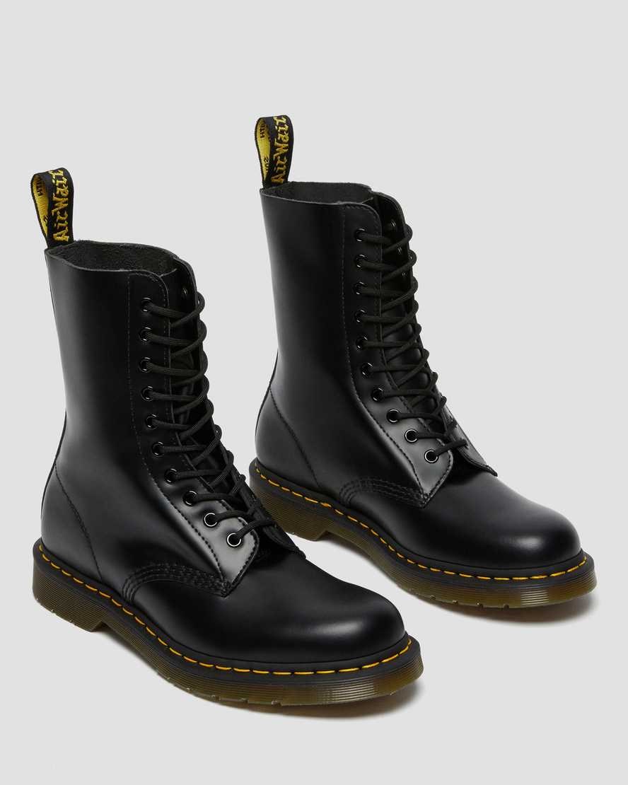 Men's Dr Martens 1490 Smooth Leather Mid Calf Boots Black Smooth Leather | 468QBNSPY