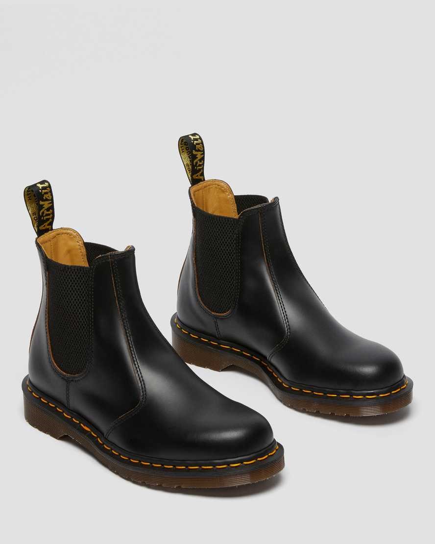 Men's Dr Martens 2976 Vintage Made In England Chelsea Boots Black Quilon | 954FBIKWP