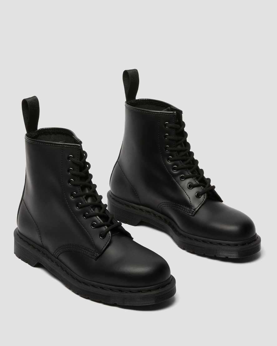 Women's Dr Martens 1460 Mono Smooth Leather Lace Up Boots Black Smooth Leather | 219LRKJXI