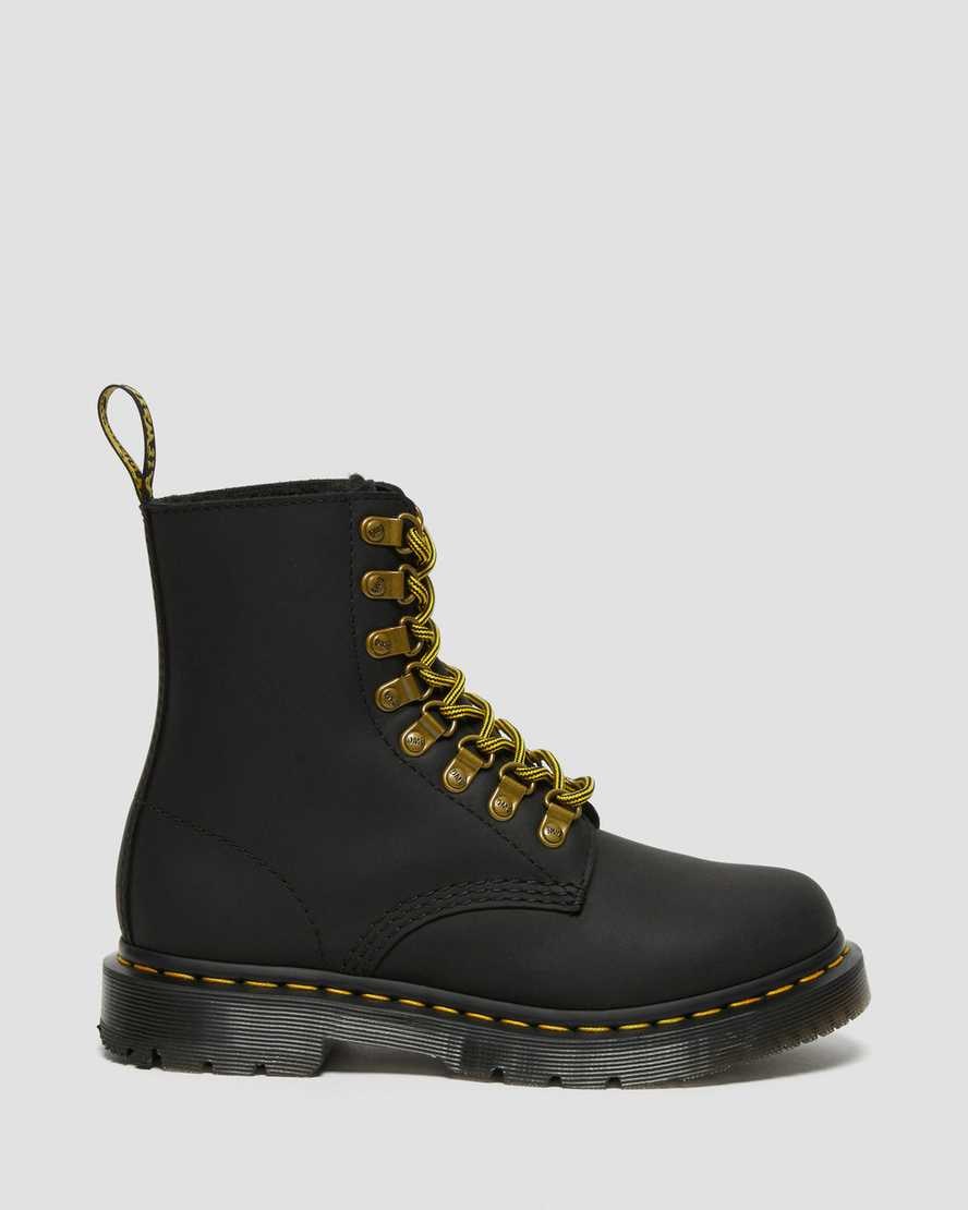 Women's Dr Martens 1460 Pascal DM's Wintergrip Leather Ankle Boots Black Snowplow | 048CKLXYI