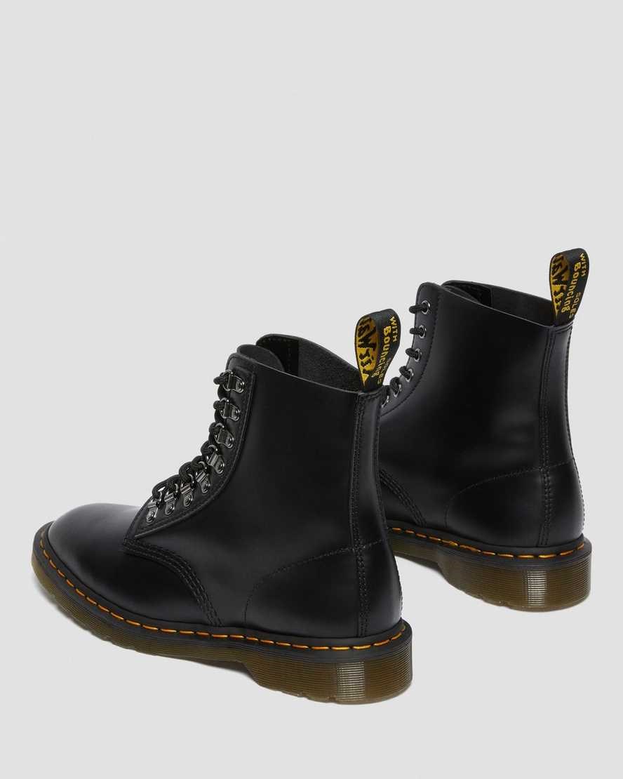 Women's Dr Martens 1460 Pascal Verso Smooth Leather Ankle Boots Black Smooth Leather | 241HTUOIN