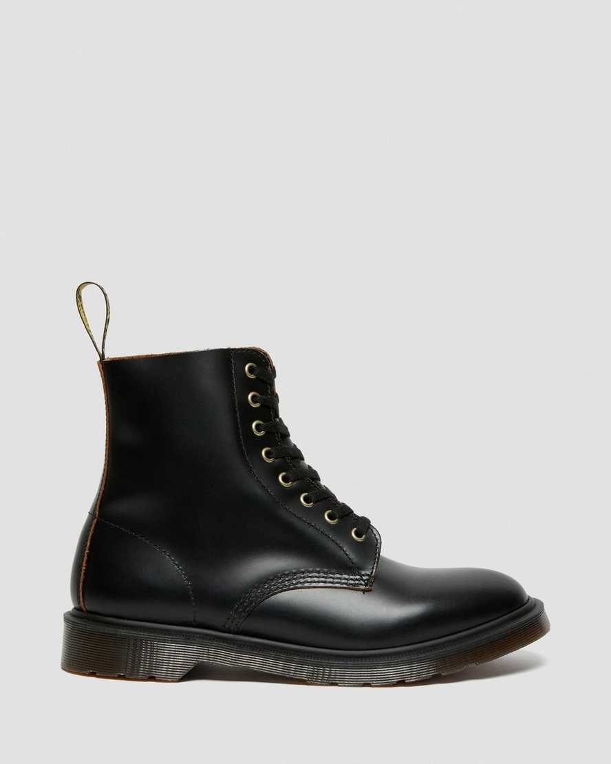 Women's Dr Martens 1460 Vintage Smooth Leather Ankle Boots Black Vintage Smooth | 807BHMDUT