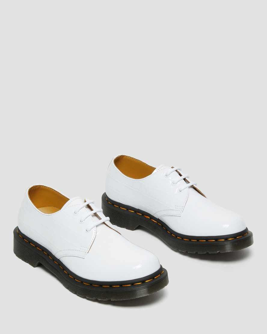 Women's Dr Martens 1461 Patent Croc Emboss Leather Patent Shoes White Patent Lamper Croc | 731QESRXF