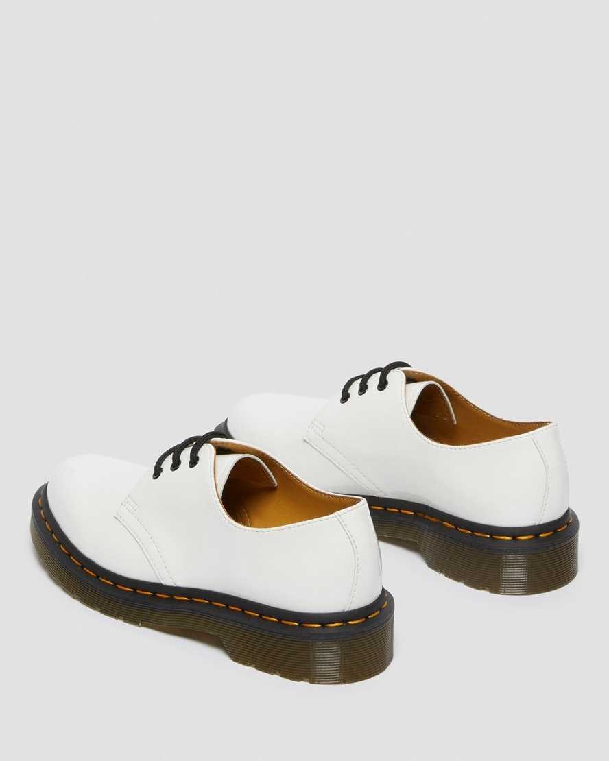 Women's Dr Martens 1461 Patent Leather Patent Shoes White Patent Lamper | 198SJRPHI