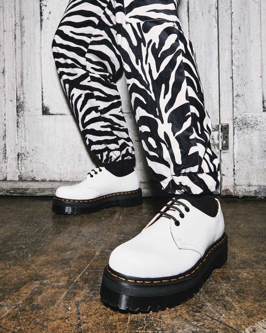 Women's Dr Martens 1461 Smooth Leather Platform Shoes White Polished Smooth | 290ONLJHI