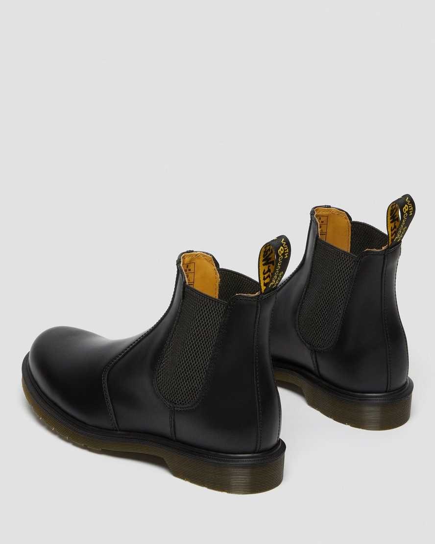 Women's Dr Martens 2976 Smooth Leather Chelsea Boots Black Smooth Leather | 901RCMPKB