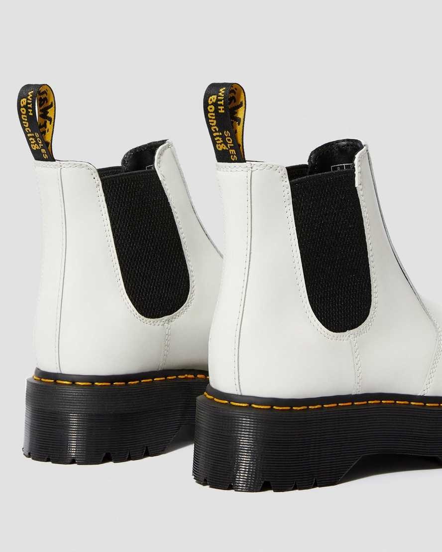 Women's Dr Martens 2976 Smooth Leather Platform Chelsea Boots White Smooth Leather | 547GDTNQS