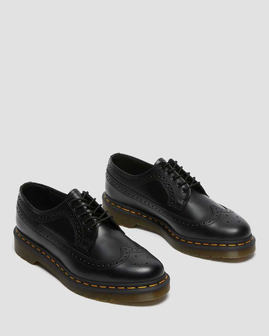 Women's Dr Martens 3989 Yellow Stitch Smooth Leather Brogues Black Smooth Leather | 619JEKGUF